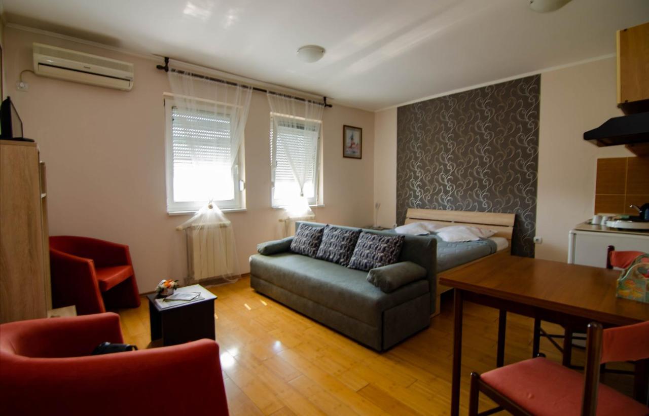Apartman Ivana Apartment Subotica Luaran gambar